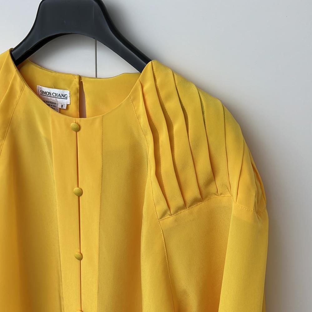 SIMON CHANG | Yellow Blouse with Pleated Details - Picture 7 of 14